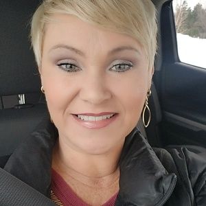 Meet your Posher, Tracy